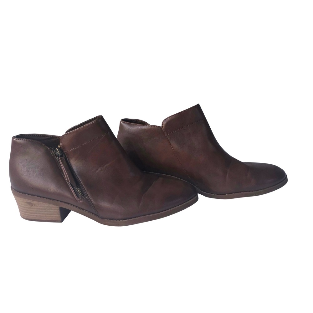 Time and Tru Womens Brown Faux Leather Memory Foam Ankle Booties‎ Size 8.5W